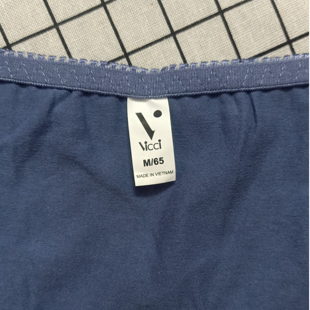 Quần lót nữ cạp cao chất cotton Nhật Vicci 103  viền ren sợi tự nhiên mềm mịn, dai, kháng khuẩn màu Xanh