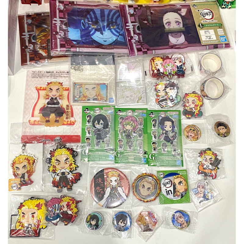 Móc khóa cao su, huy hiệu và khăn Rengoku, Muichiro,Mitsuri Demon Slayer Kimetsu no Yaiba Goods Anime
