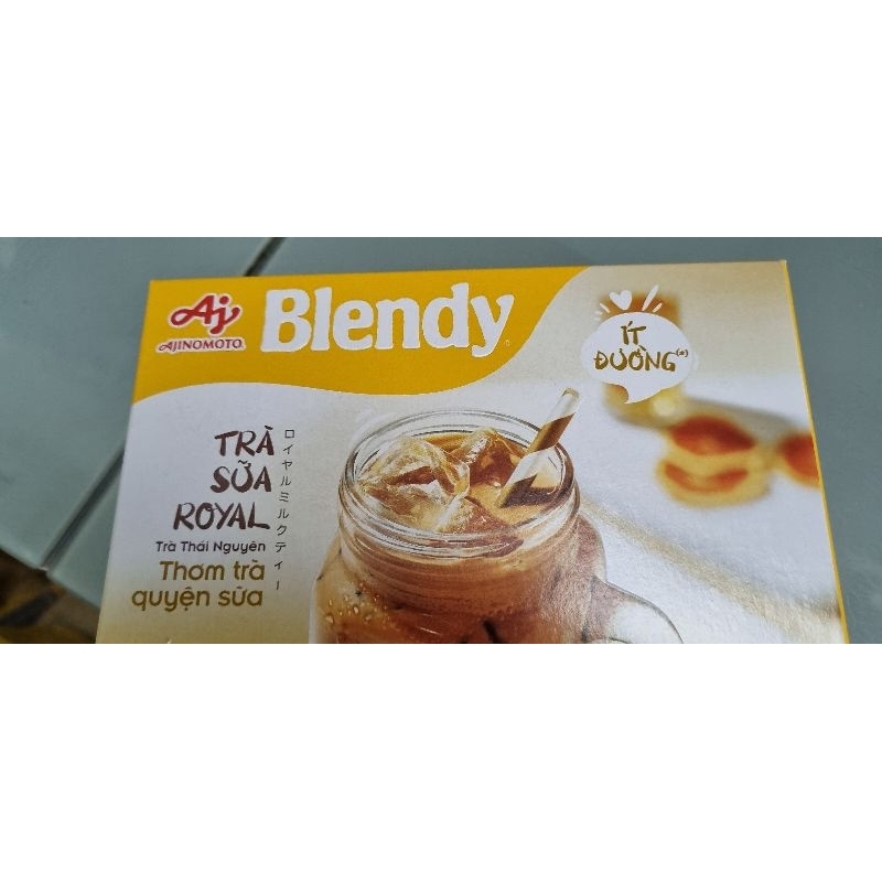Trà sữa Royal Blendy (hộp 10 gói)