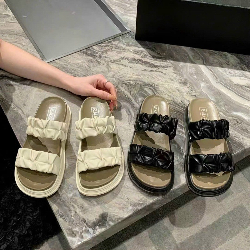 Dép lê nữ siêu hot 2023