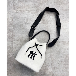 Túi xách nữ mlb ny basic bucket bag black hàng xuất dư logo ny 2 màu đen trắng