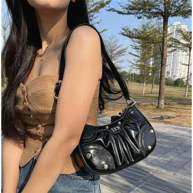 Túi L Y N cá tính trẻ trung