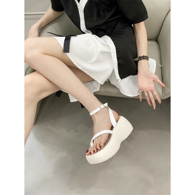 Sandal xỏ ngón dây mảnh đế xuồng cao siêu hót S400