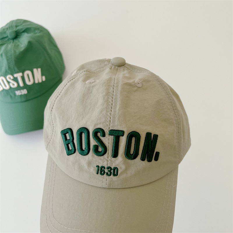 Mũ lưỡi trai Hàn Quốc thêu chữ vải dù cho bé