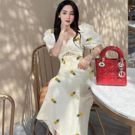 Váy đi biển vải Thô Trắng dứa B8 5553
