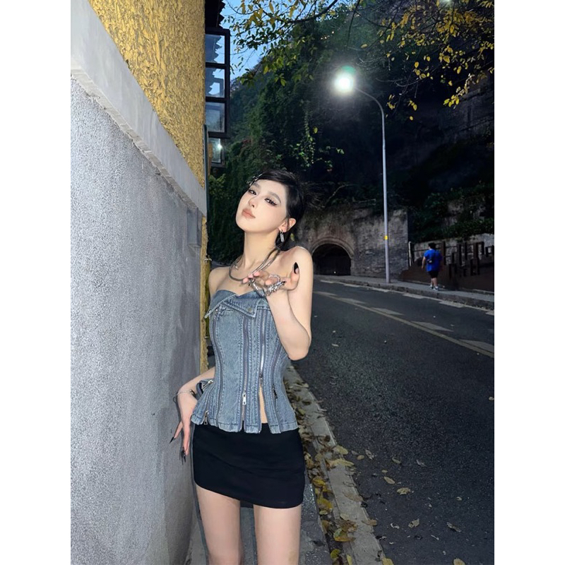 Áo Quây Jeans Kéo Khoá Đính Khuy Cực Ngầu