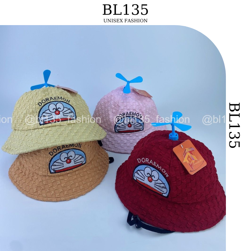 gắn chong chóng Thêu Doraemon Dập Vuông - BL135