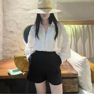 Quần short kaki chiết ly MNG COBÉ