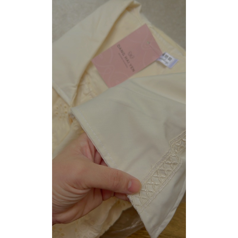 Váy Đuôi Cá Jenna Chất Ren Boi Cao Cấp Lót Voan Mềm Tiểu Thư