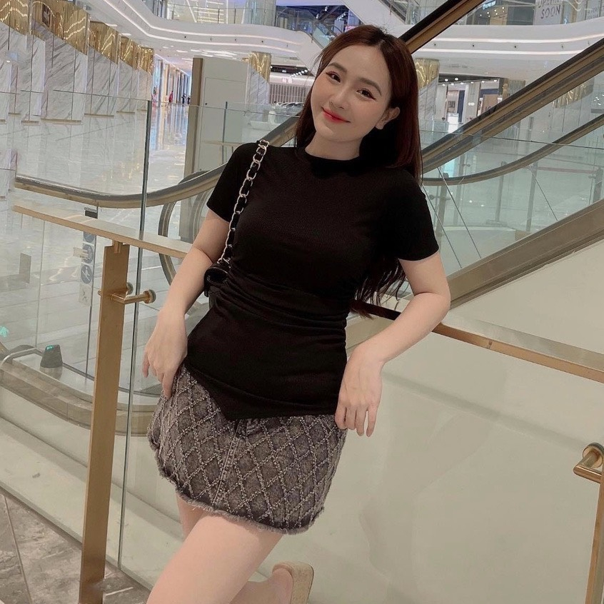 Áo thun nữ tay ngắn tà xẻ nhúng nữ cổ tròn lyie