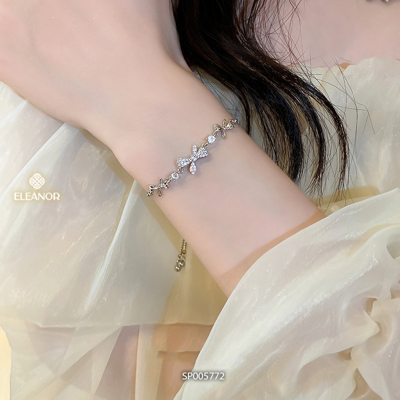 Vòng tay nữ bạc 925 dây rút Eleanor Accessories mặt hình nơ đính đá phụ kiện trang sức 5772