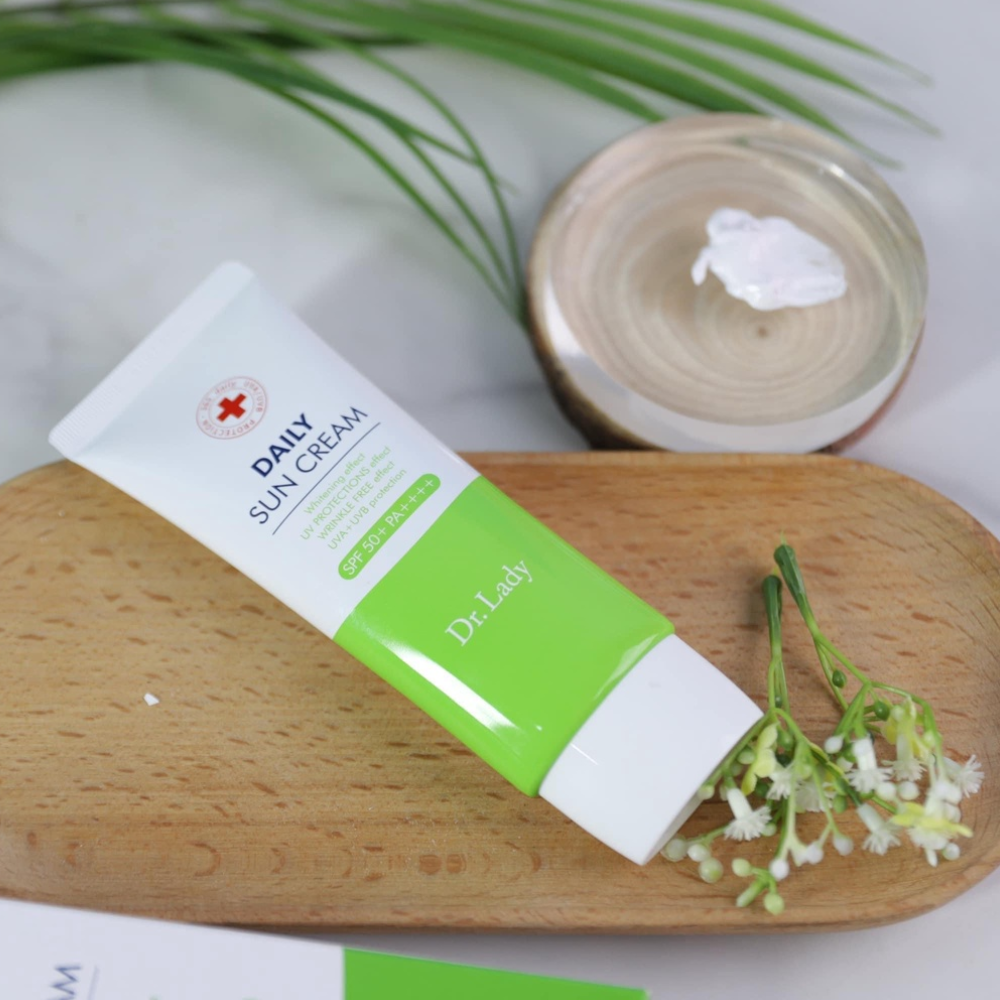 Kem chống nắng Daily Sun Cream màu xanh 3 IN 1 SPF50+ PA ++++ mẫu mới_esercosmetics