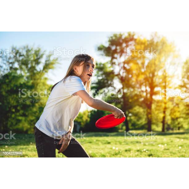 Đĩa Ném Nhựa Nhiều Hình - Đồ Chơi Trẻ Em