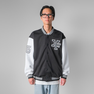 Áo Khoác Bóng Chày Bomber Varsity Vải Nỉ Thêu Form Rộng 2 Lớp Màu Đen Trắng By XFIRE VARVER2NTB/W322