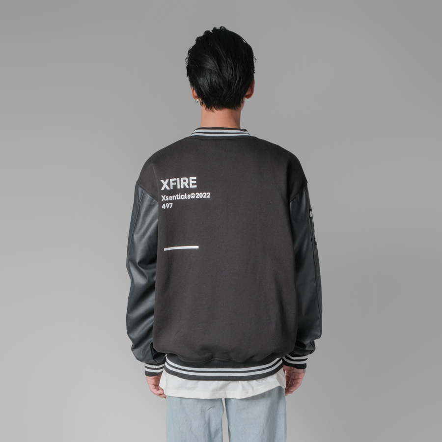 Áo Khoác Đen Bóng Chày Thêu Nam Nữ Bóng Chày Bomber Tay Da Varsity Jacket Form Rộng 2 Lớp Màu Đen By Local Brand Xfire