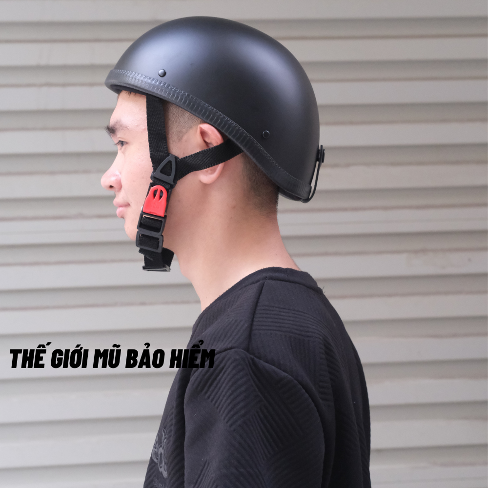 Mũ bảo hiểm nửa đầu đua ngựa tròn gọn nhẹ(tặng hình dán stiker),nón bảo hiểm thời trang thể thao nam nữ_thế giới mũ