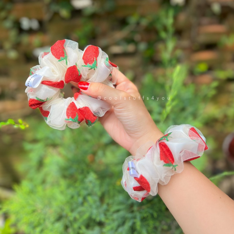 Buộc Tóc Scrunchies Voan Lưới 2 Lớp Vải 🍓DÂU TÂY🍓 Size 12cm