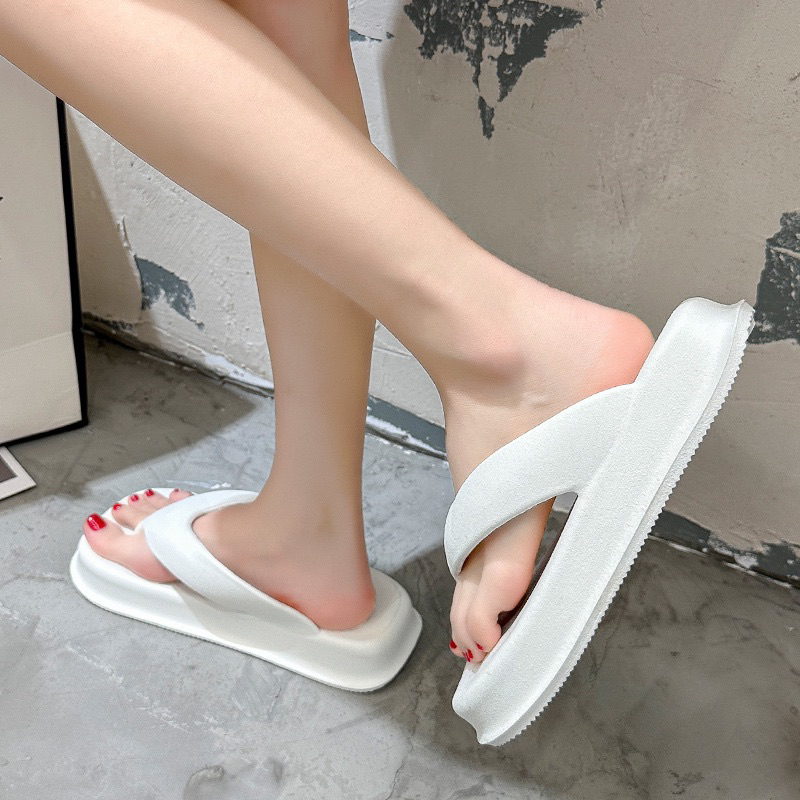 Dép xỏ ngón đế vuông bánh mỳ siêu mềm mại  M05