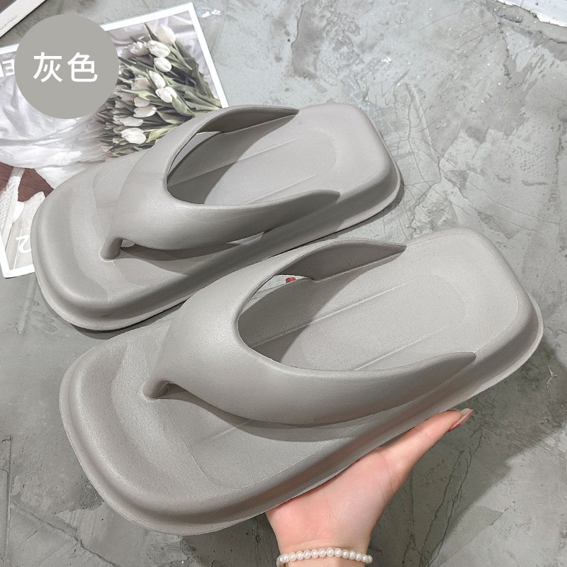 Dép xỏ ngón đế vuông bánh mỳ siêu mềm mại  M05