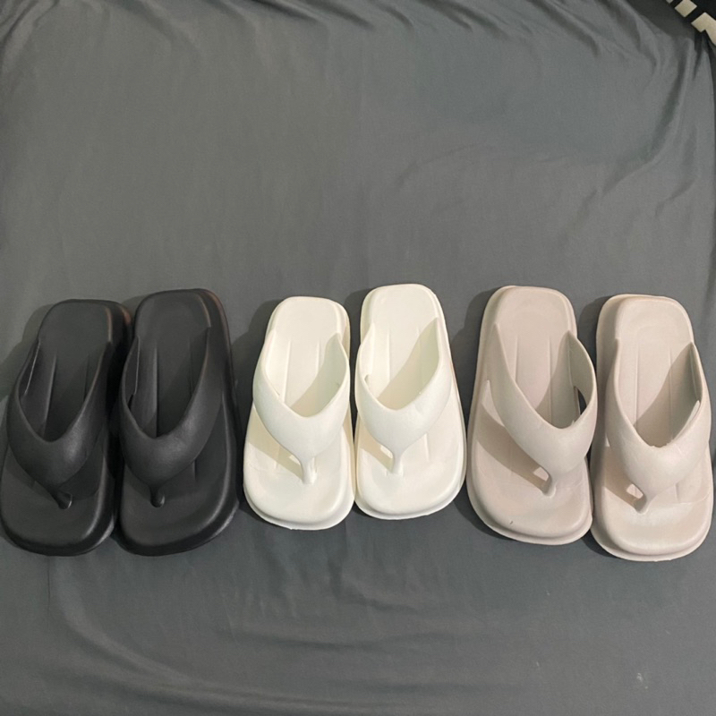 Dép xỏ ngón đế vuông bánh mỳ siêu mềm mại  M05