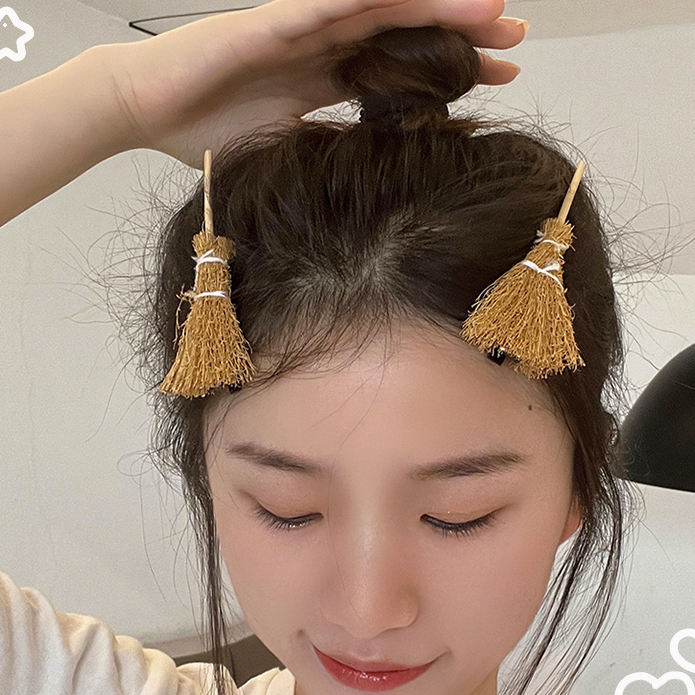 Kẹp tóc hình chổi mini cute