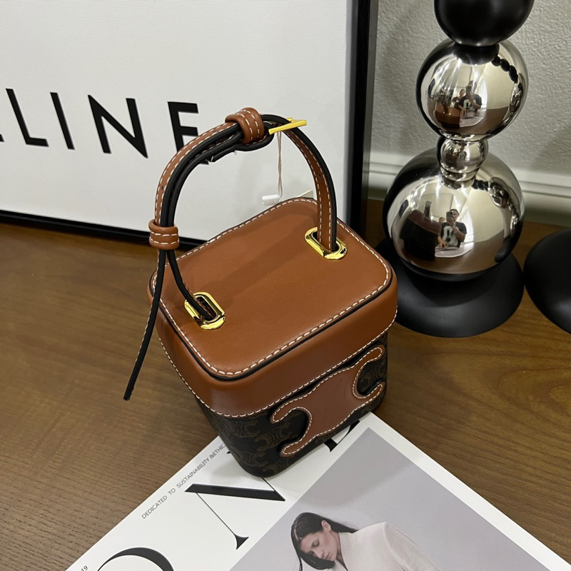 Túi C dáng hộp size14 mini. Ảnh video hàng về