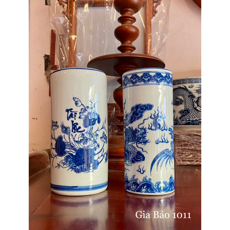 Ống cắm hương men lam