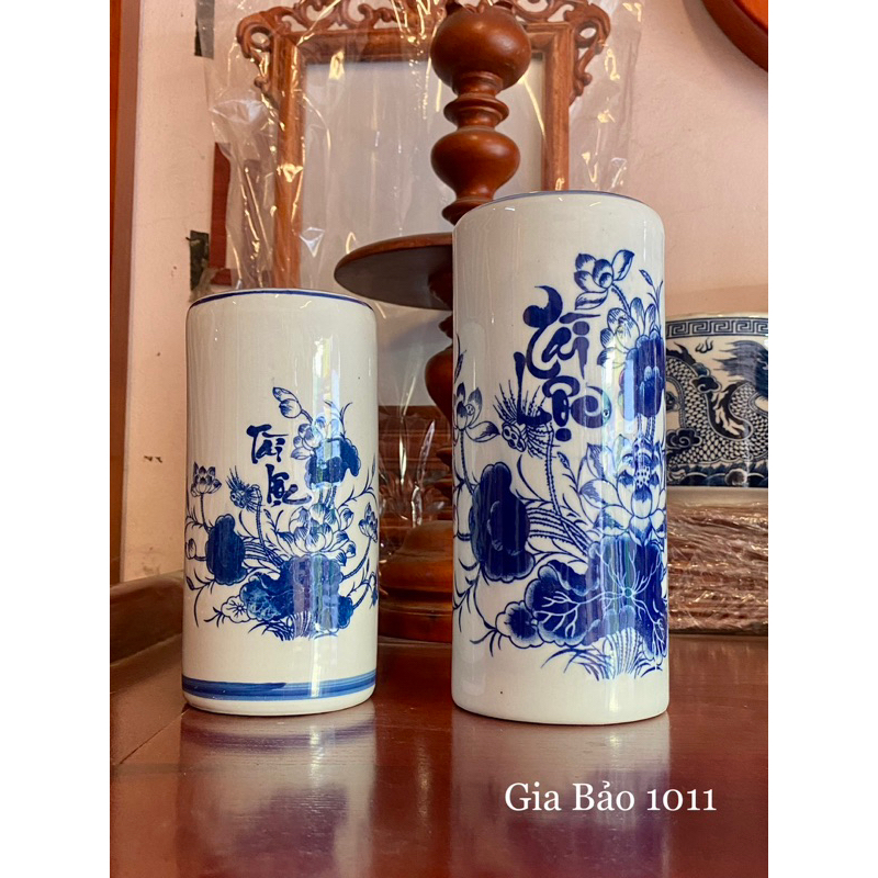 Ống cắm hương men lam