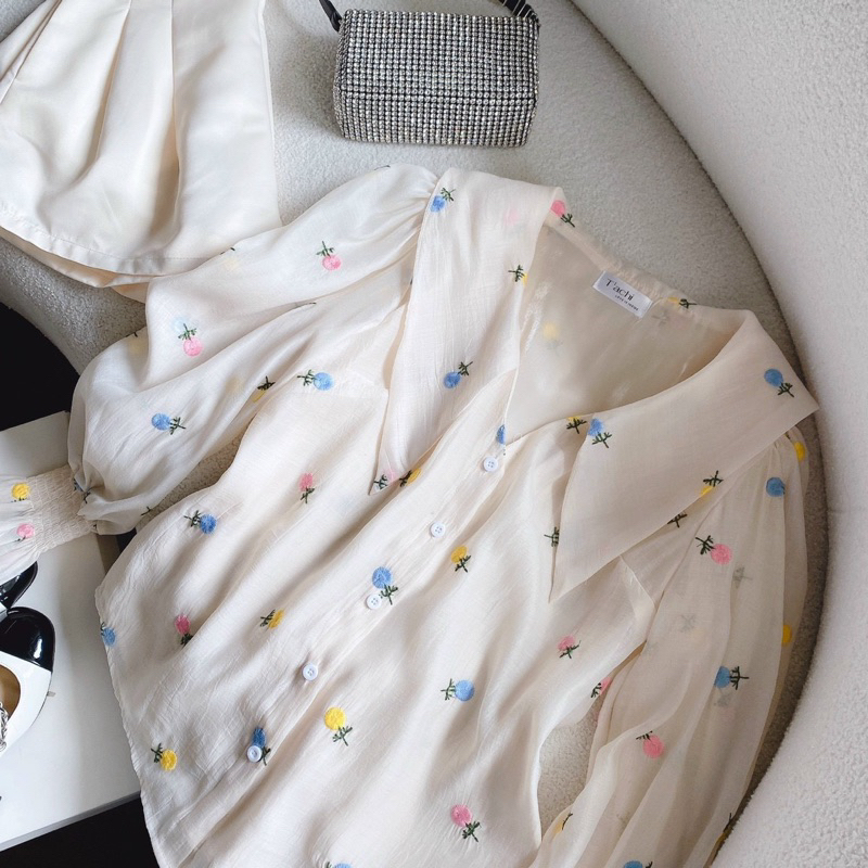 Set áo thêu hoa + quần nude - Chitchitstore