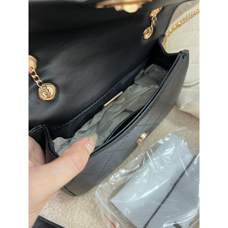 Túi L Y MN nhỏ gọn