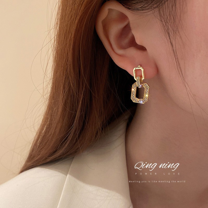 Bông tai bạc mạ vàng phong cách Hàn Quốc - Khuyên hoa tai nữ đẹp cổ điển iLita