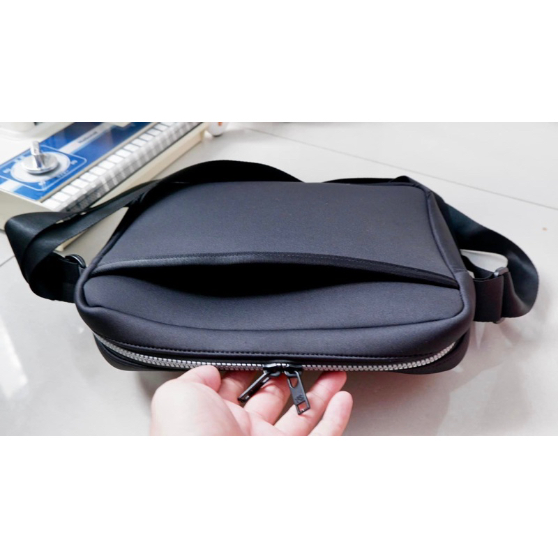 Túi đeo chéo Adidas Y3