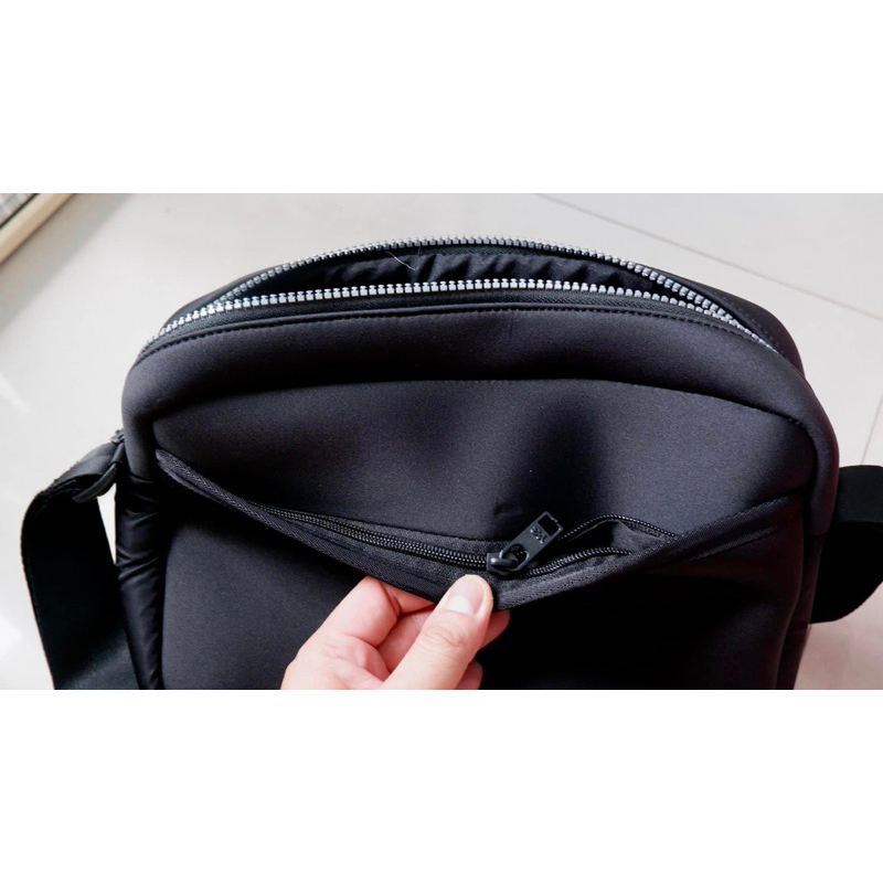 Túi đeo chéo Adidas Y3