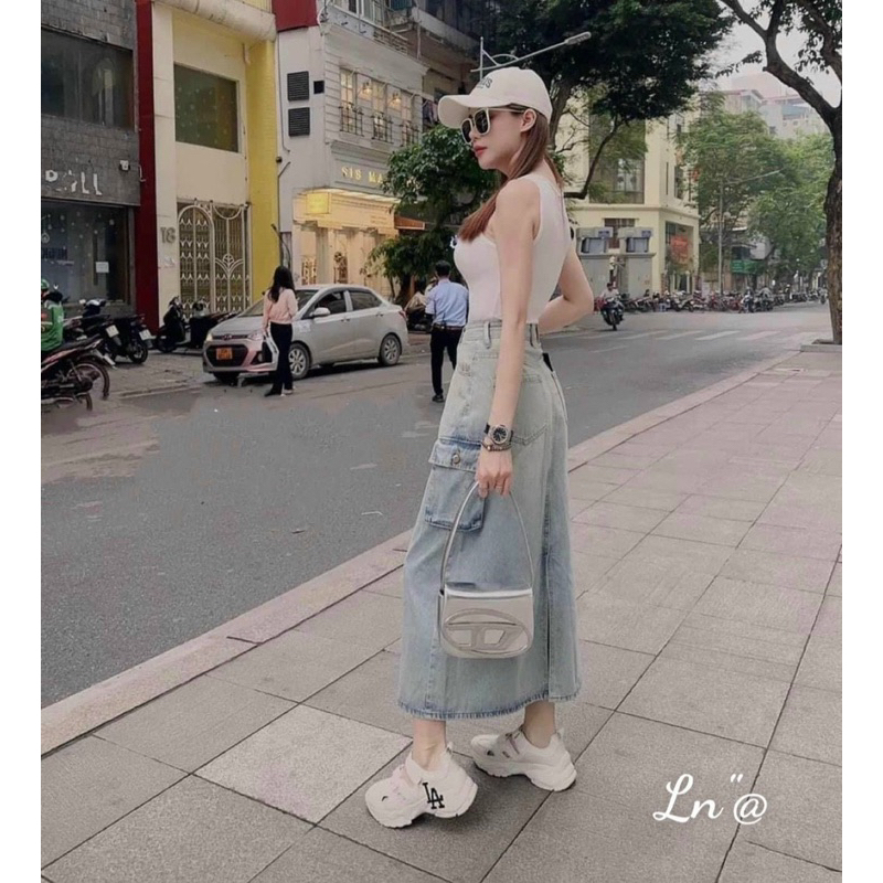 Giày sục thể thao chữ Ny La quai dán mẫu mới cực hot