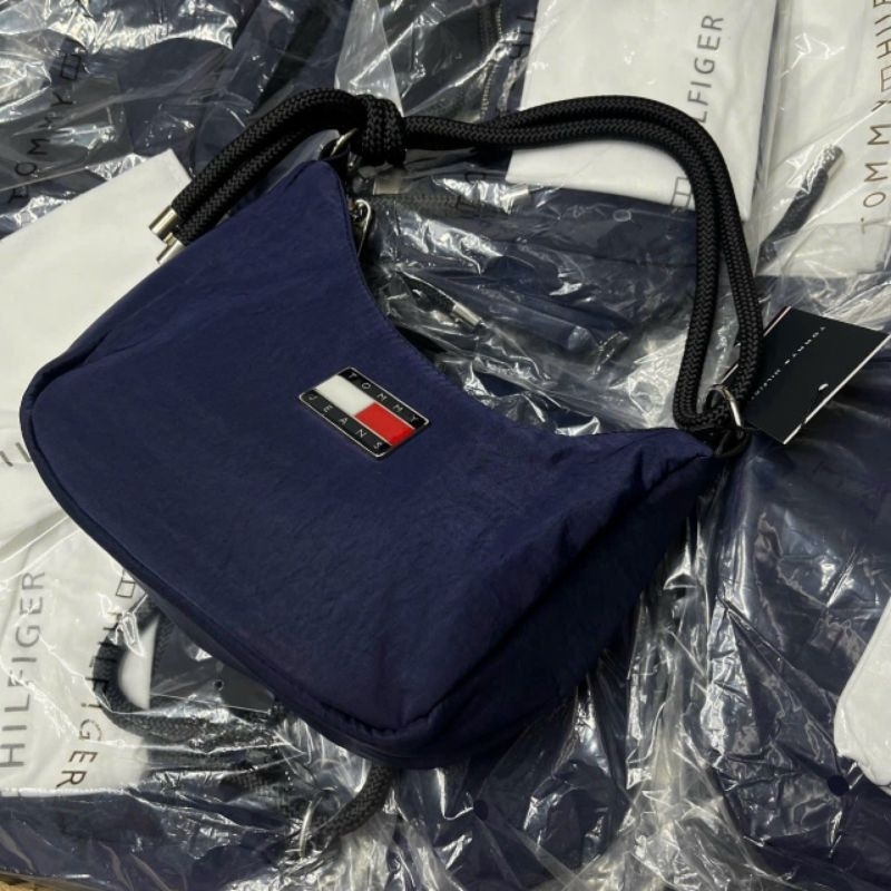 TÚI TOMMY JEANS NYLON CROSSBAG