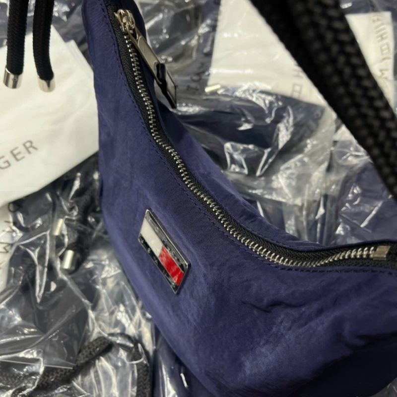 TÚI TOMMY JEANS NYLON CROSSBAG