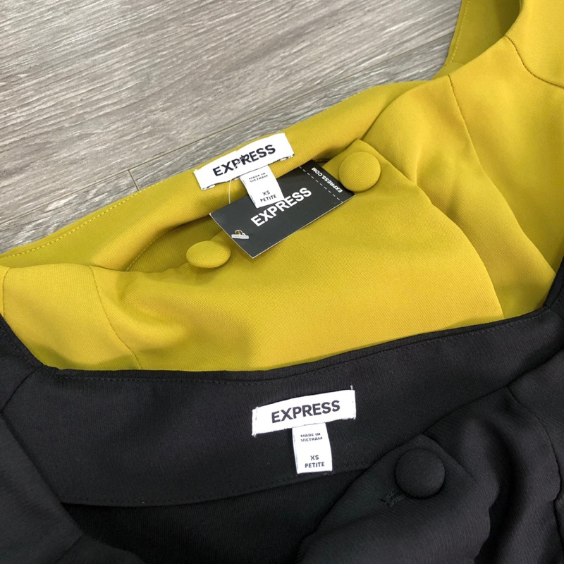 Áo Ex/pres hở vai