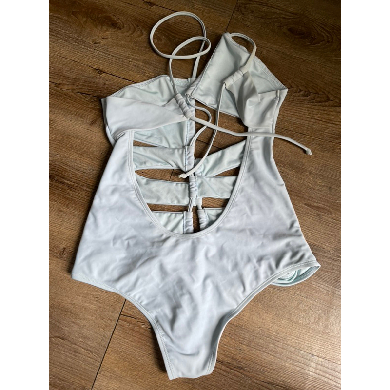 Pass swimsuit màu babyblue