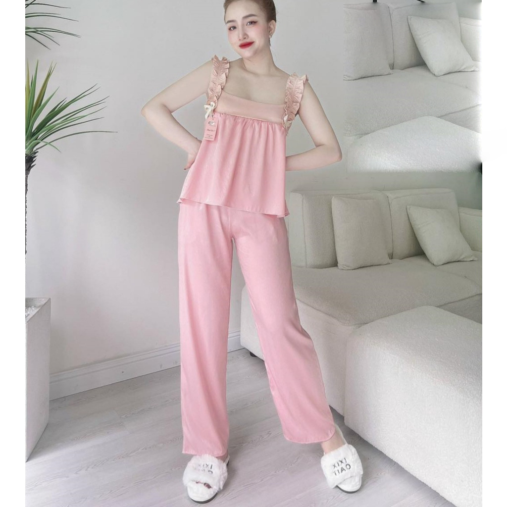 khách yêu đừng mua vì đây là sticker tặng khách khi mua set đồ ngủ nữ