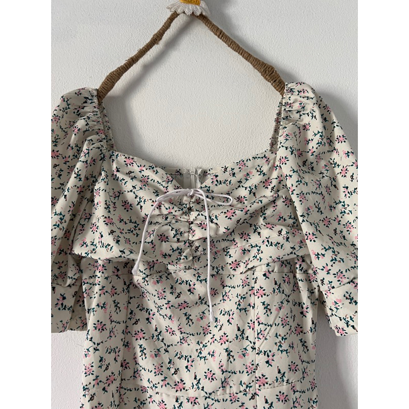 H1313 váy hoa nhí mặc hè size S M 2hand