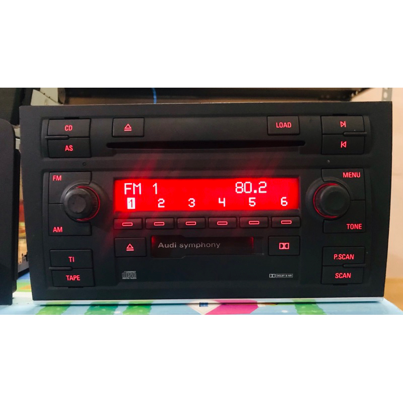 Đầu CD ô tô xe Audi Symphony 2