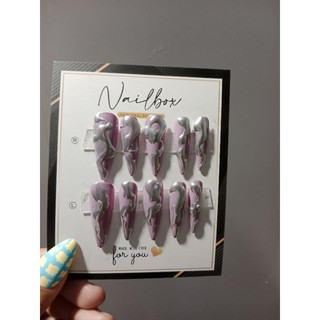nails box thiết kế tím vân bạc nổi cá tính