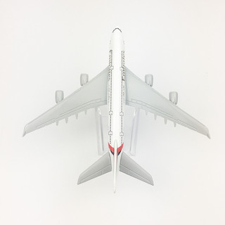 Mô hình máy bay Emirates 16cm(Mô hình máy bay+ đế trưng bày)
