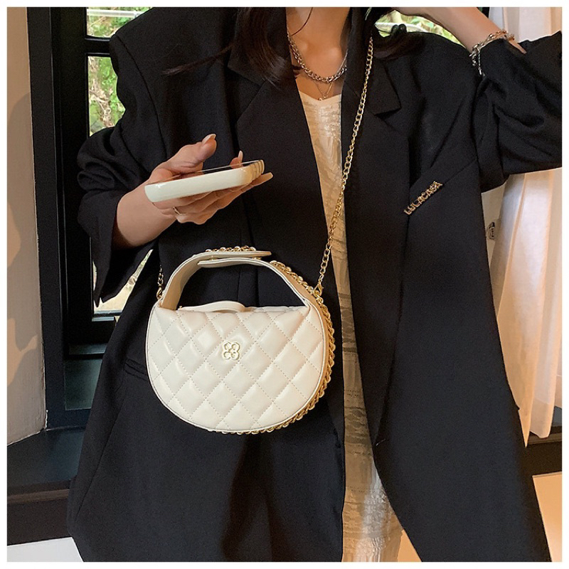 Túi xách nữ dáng tròn viền xích mẫu mới 2023