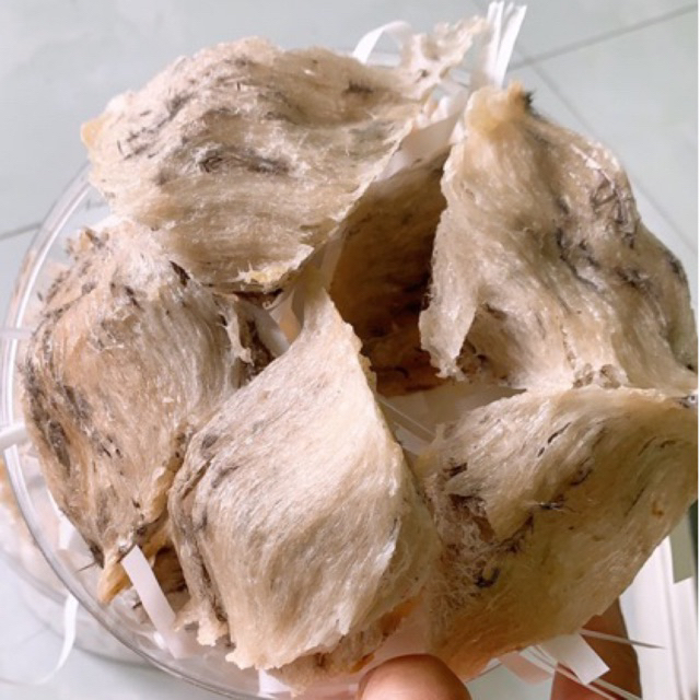 tổ yến thô (tổ góc)hộp 100g tặng kèm táo đỏ , đường phèn ,hạt chia,nhíp nhặt lông yến