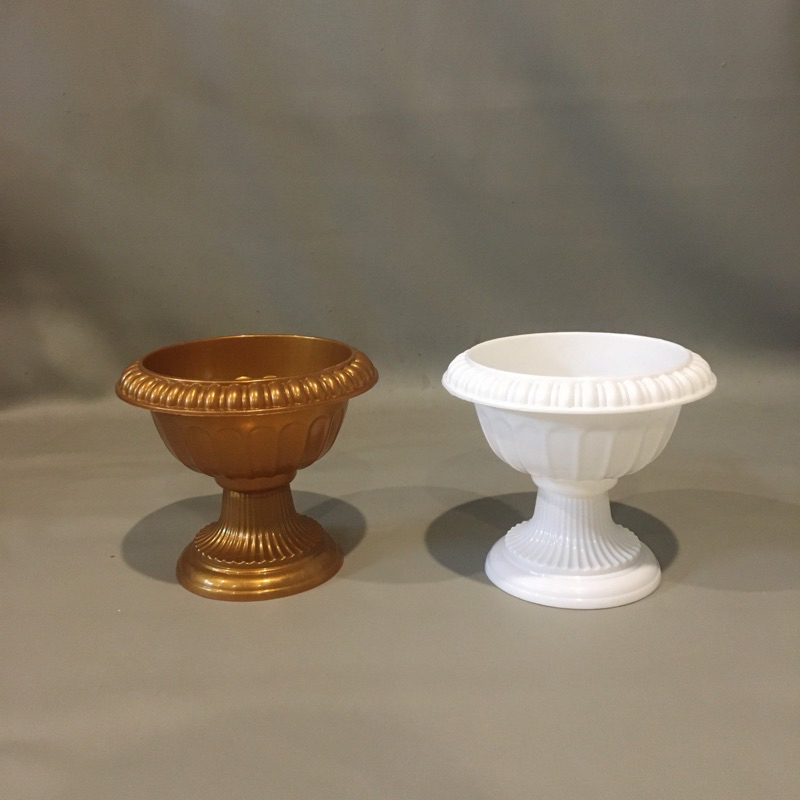 Bình cắm hoa tròn