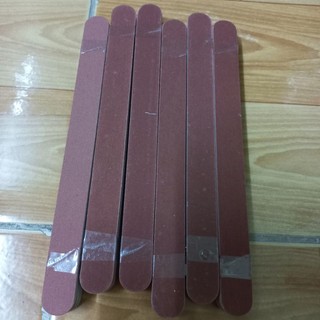Combo 2 cây dũa móng tay móng chân màu nâu (loại rẻ)