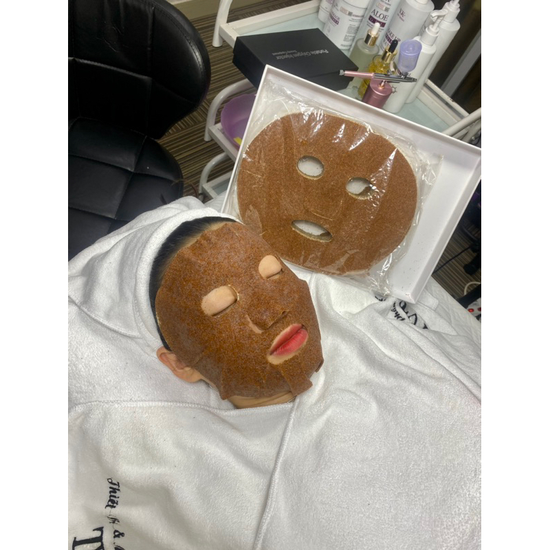 Mặt nạ mầm tảo