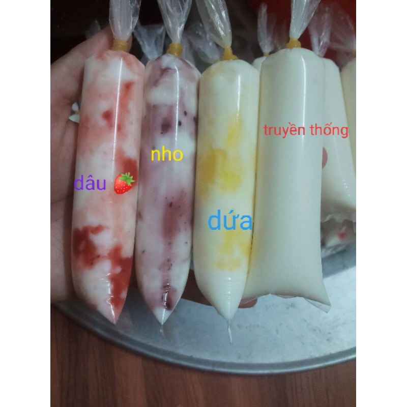 Nowship- Sữa chua túi mix vị trái cây