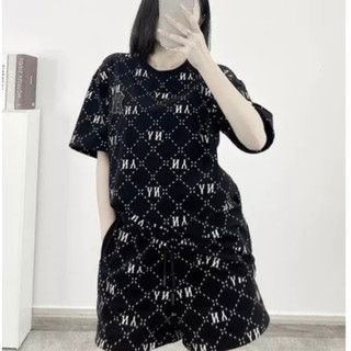 Set bộ đồ MLB NY áo thun quần đùi xuất phông cotton 100% Full Tag Mác . cổ tròn , tay ngắn, mềm mịn.